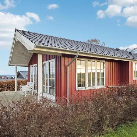 Awesome In With Kitchen Holiday home